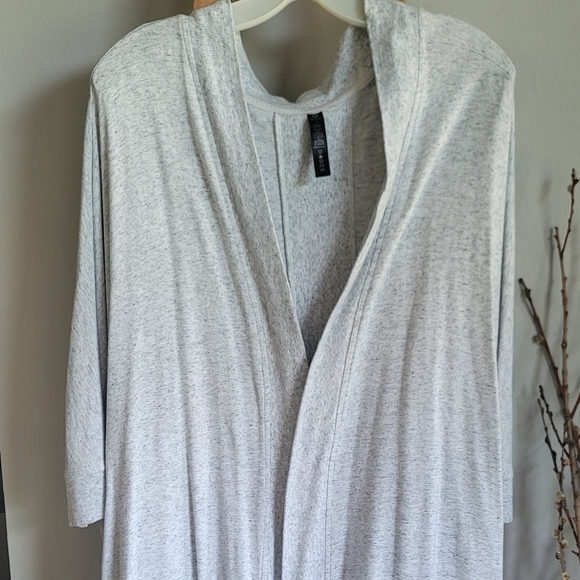 90 Degree Gray Open Front Cardigan - Picture 1 of 4
